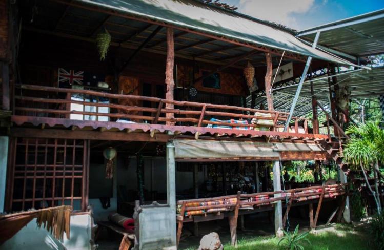 The Lazy Bar And Guesthouse Krabi town Екстериор снимка